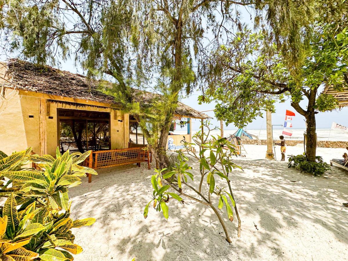 Jambo Beach Hotel פאג'ה מראה חיצוני תמונה